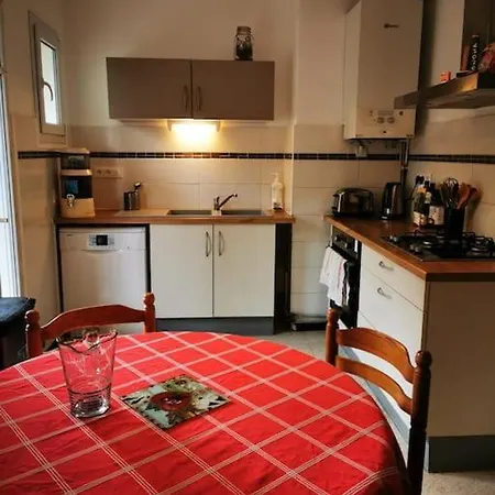Appartement 85m2 Avec Terrasse Proche Marseille *